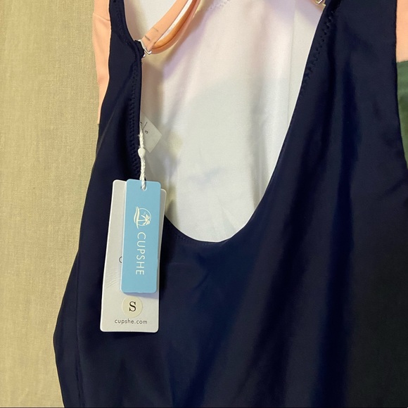 Cupshe Triple Color Block V-neck One Piece Swimsuit Cross Back Size Small - Picture 5 of 11